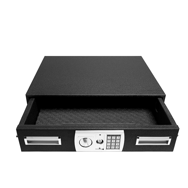 BS0101 Grote onderbedkluis